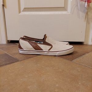 Sneakers  👟  Tommy Bahama  size 11 color cream  and  brown